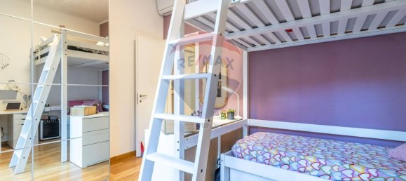 Apartamento de 4 divisões em Sesto San Giovanni, Italy N.º 290077 44