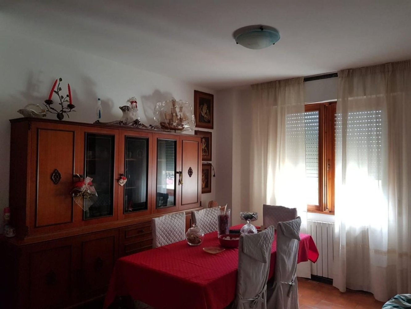 5 rooms Apartment in Carrara, Italy No. 189018