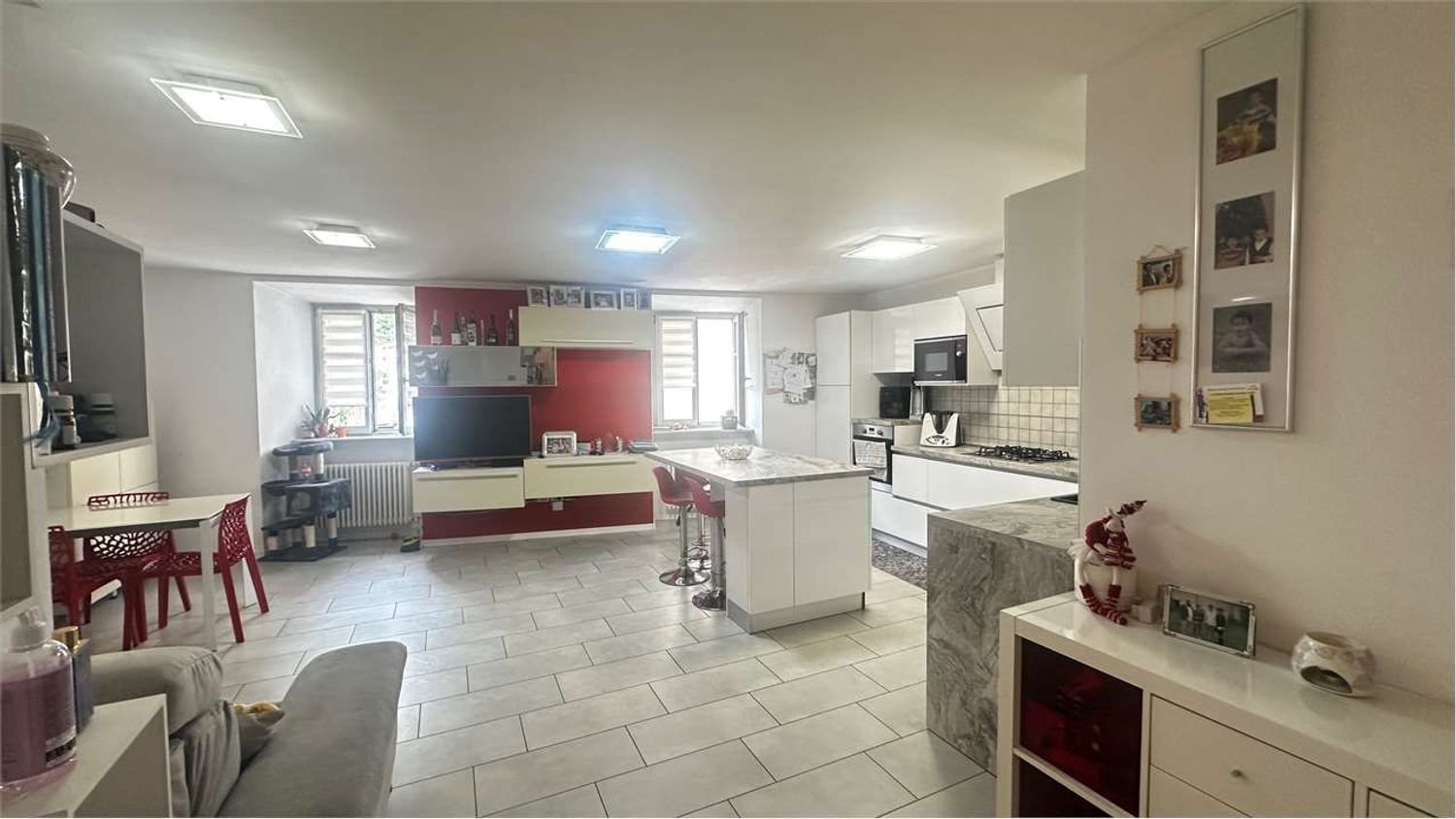 3-Zimmer Wohnung in Vallelaghi, Italy, Nr. 258466