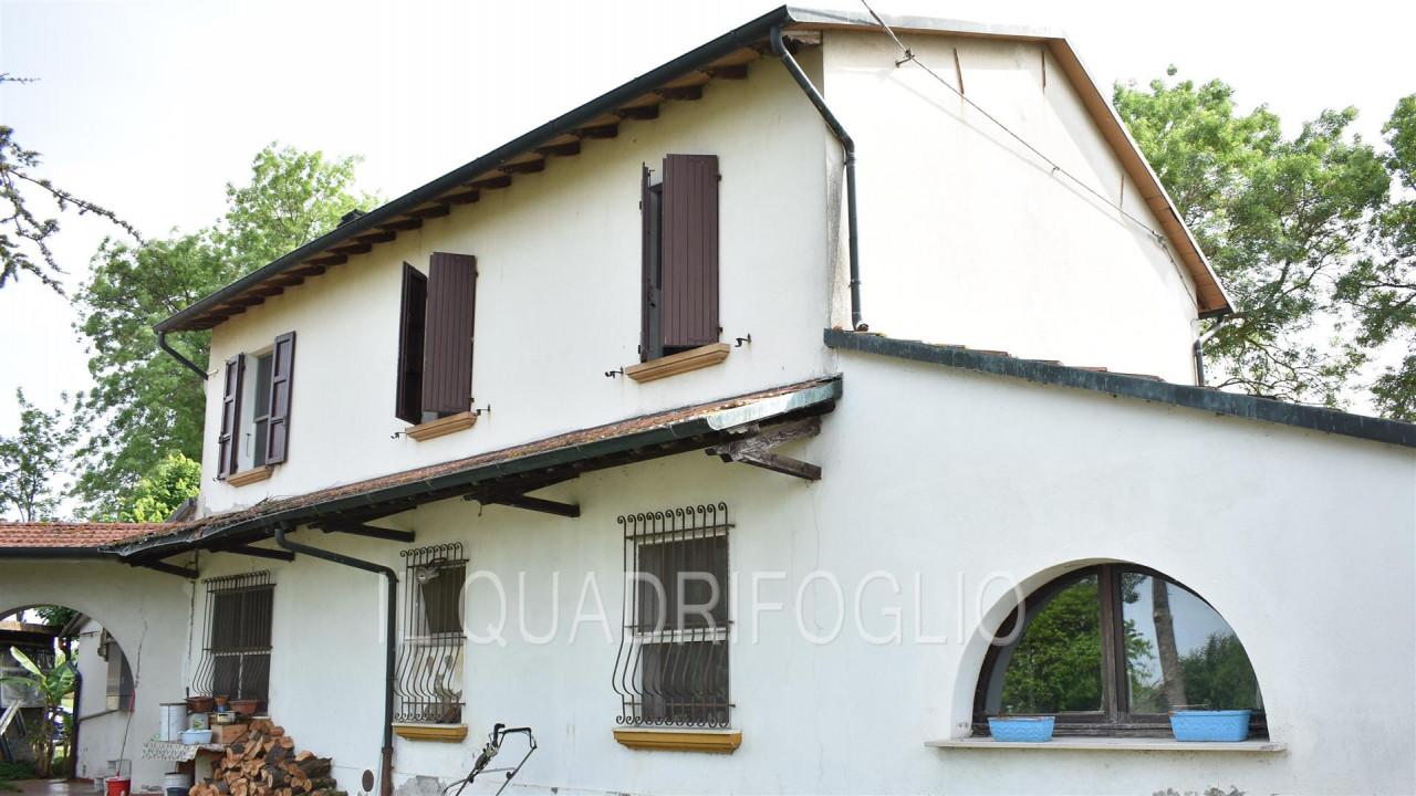 5 rooms House in Bertinoro, Italy No. 140439
