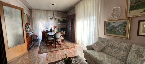 5 rooms Apartment in Padua, Italy No. 38939 3