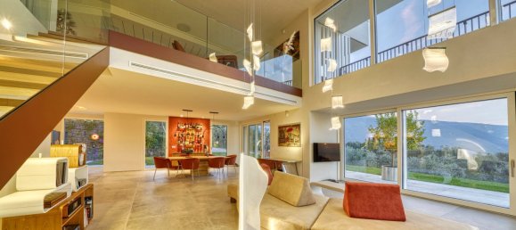 4 bedrooms Villa in Tignale, Italy No. 129420 3