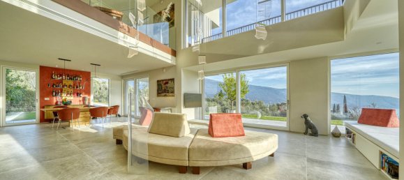 4 bedrooms Villa in Tignale, Italy No. 129420 6