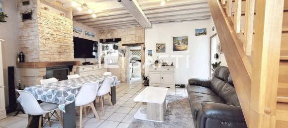 Таунхаус с 4 спальнями в Пон-Сент-Максанс, Франция № 153970 4