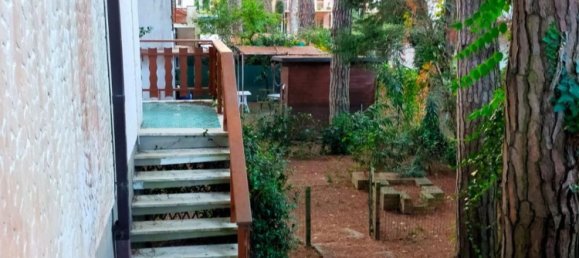 Villa de 5 dormitorios en Comacchio, Italy No. 377351 15