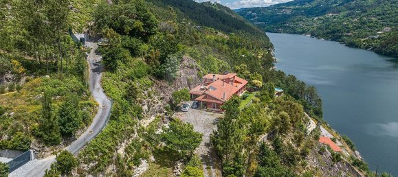 Дом с 6 спальнями в Терраш ди Бору, Португалия № 42659 33