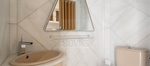 5 bedrooms House in Porto, Portugal No. 119910 13