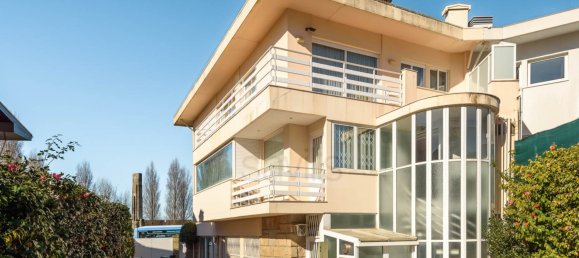 5 bedrooms House in Porto, Portugal No. 119910 30