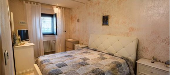 2 bedrooms Apartment in Bitonto, Italy No. 280079 8