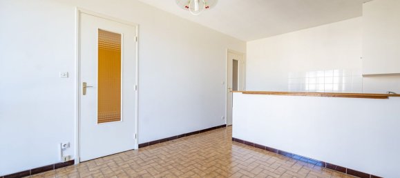 1 bedroom Apartment in Dijon, France No. 274835 3