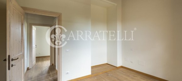 Квартира с 5 комнатами в Кастильон Фьорентино, Италия № 74917 10