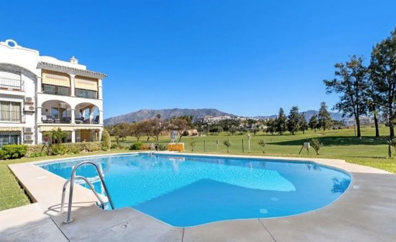 2 bedrooms Penthouse in Mijas, Spain No. 217901