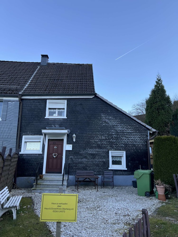 2 Schlafzimmer Stadthaus in Oberbergischer, Germany, Nr. 209837