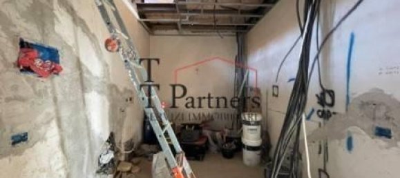 Villa de 6 habitaciónes en Campi Bisenzio, Italy No. 37679 38