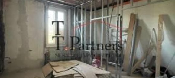 Villa de 6 habitaciónes en Campi Bisenzio, Italy No. 37679 36