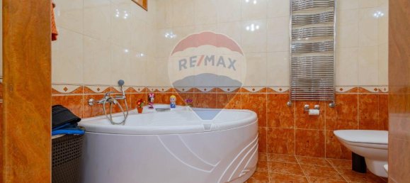 Apartamento de 3 habitaciónes en Bari, Italy No. 125240 19