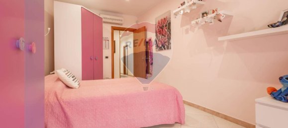 Apartamento de 3 habitaciónes en Bari, Italy No. 125240 22