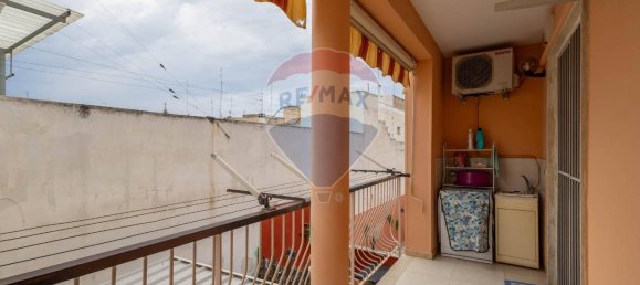 Apartamento de 3 habitaciónes en Bari, Italy No. 125240 31