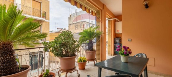 Apartamento de 3 habitaciónes en Bari, Italy No. 125240 16