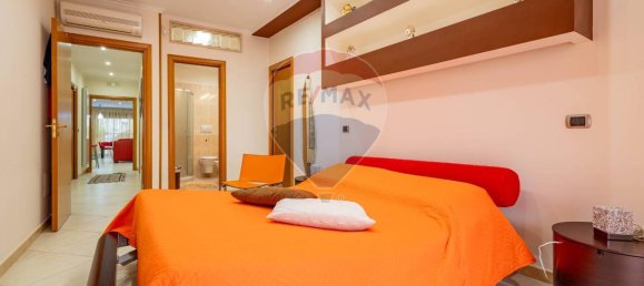 Apartamento de 3 habitaciónes en Bari, Italy No. 125240 25