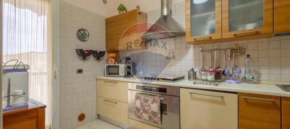 Apartamento de 3 habitaciónes en Bari, Italy No. 125240 12