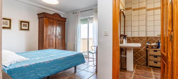 3 bedrooms House in La Zubia, Spain No. 187101 22