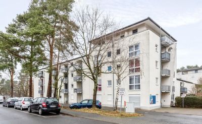 Офис с 2 комнатами в Тельтов-Флеминг, Германия № 76940