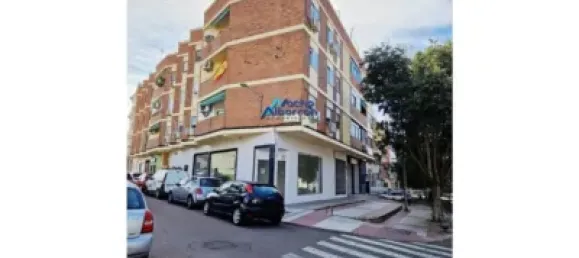 115m² Commercial property in Badajoz, Spain No. 153925 5