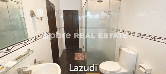 4 bedrooms Cafe / restaurant in Pattaya, Thailand No. 16011 8