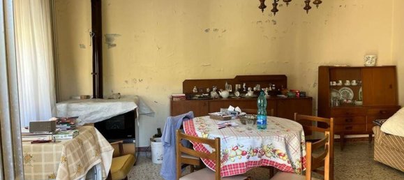 6 rooms House in Pellegrino Parmense, Italy No. 223388 6