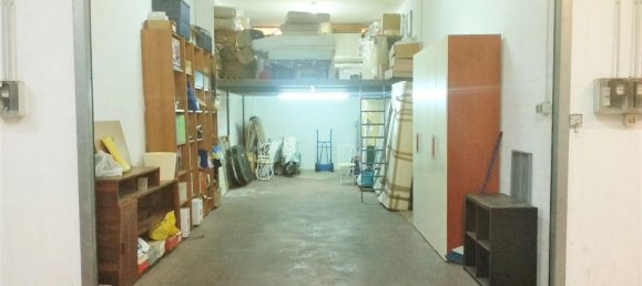 Garaje en Valenzano, Italy 40 m² No. 358423 5