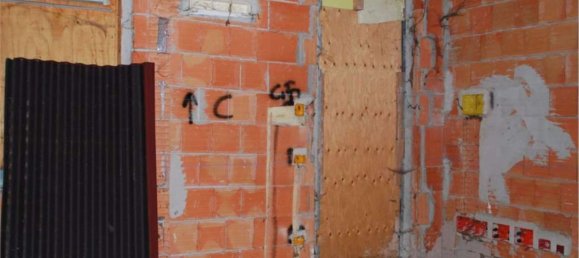 Квартира с 3 комнатами в Сончино, Италия № 3992 4