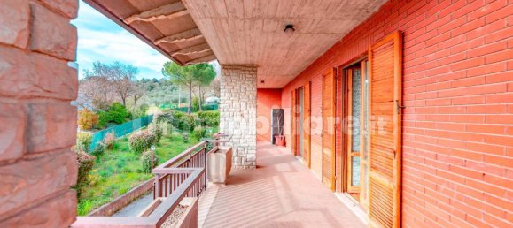 Villa T5 em Corciano, Italy N.º 198016 3