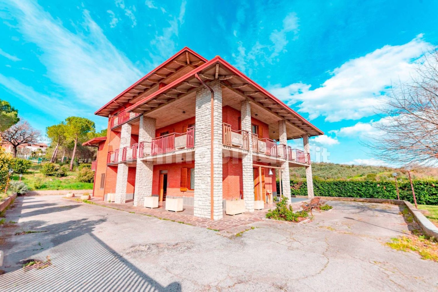 Villa T5 em Corciano, Italy N.º 198016