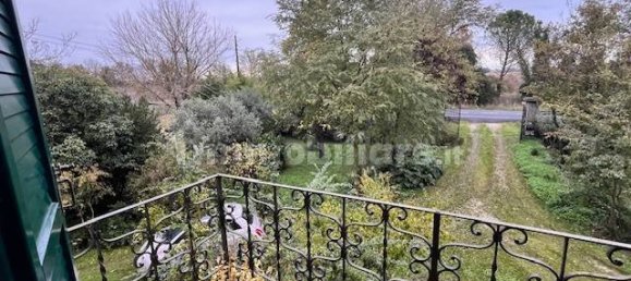 Villa de 4 dormitorios en Conselice, Italy No. 70216 9