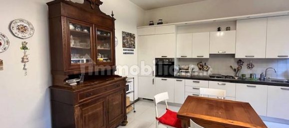 Villa de 4 dormitorios en Conselice, Italy No. 70216 16