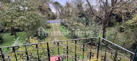 Villa de 4 dormitorios en Conselice, Italy No. 70216 8