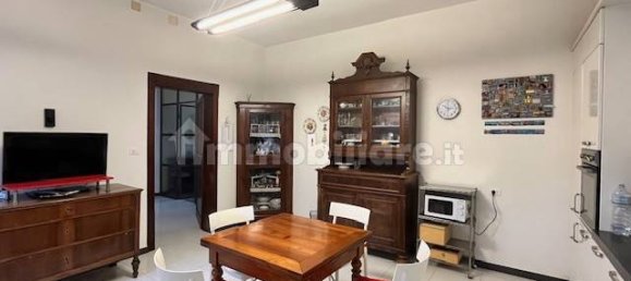 Villa de 4 dormitorios en Conselice, Italy No. 70216 17