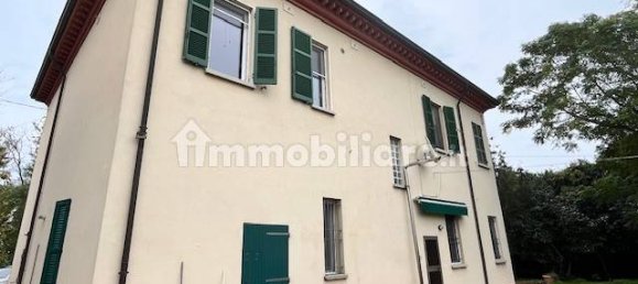 Villa de 4 dormitorios en Conselice, Italy No. 70216 6