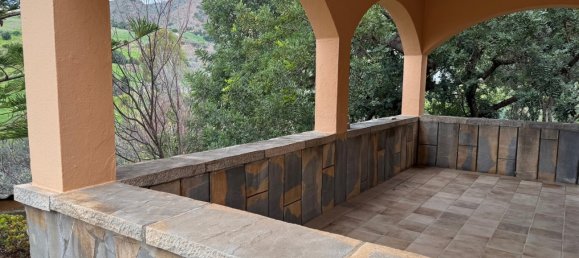 4 Schlafzimmer Haus in Estepona, Spain, Nr. 32356 10