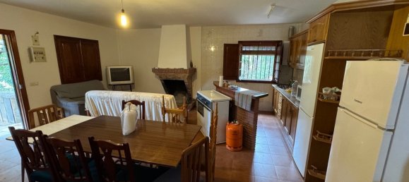 4 Schlafzimmer Haus in Estepona, Spain, Nr. 32356 11