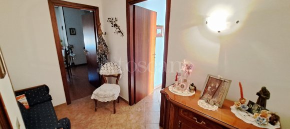 4 rooms Apartment in Palermo, Italy No. 88187 3