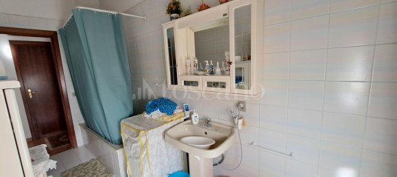 4 rooms Apartment in Palermo, Italy No. 88187 15