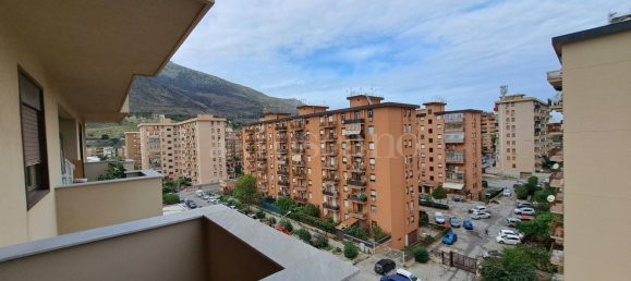 4 rooms Apartment in Palermo, Italy No. 88187 7