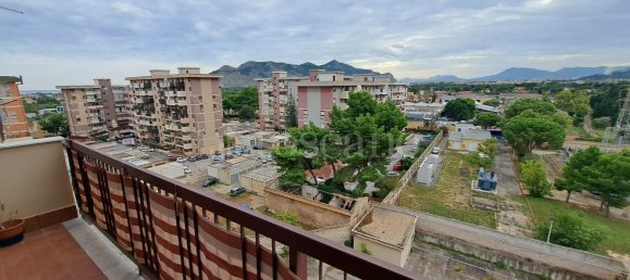 4 rooms Apartment in Palermo, Italy No. 88187 10
