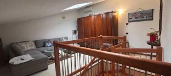 Duplex de 5 divisões em Lavagno, Italy N.º 280038 6