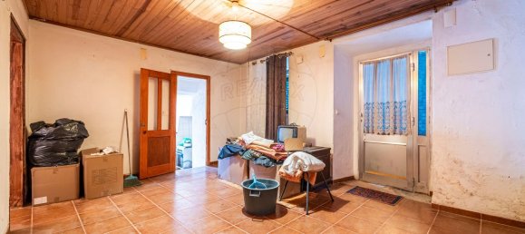 2 bedrooms House in Maiorga, Portugal No. 33120 18