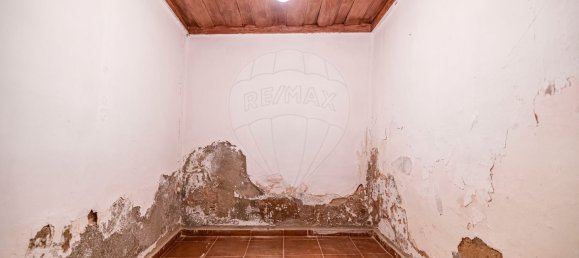 2 bedrooms House in Maiorga, Portugal No. 33120 19