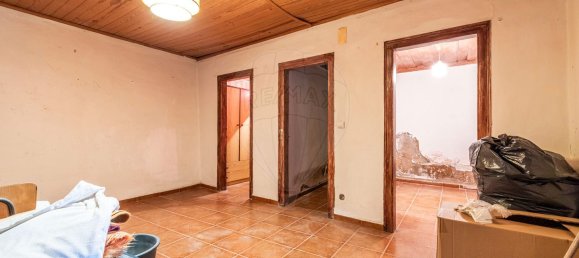 2 bedrooms House in Maiorga, Portugal No. 33120 2