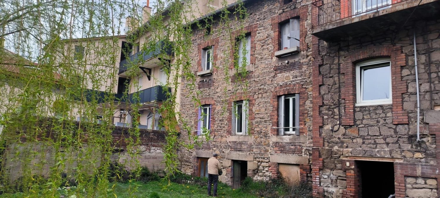 1 room Building in Firminy, France No. 270219